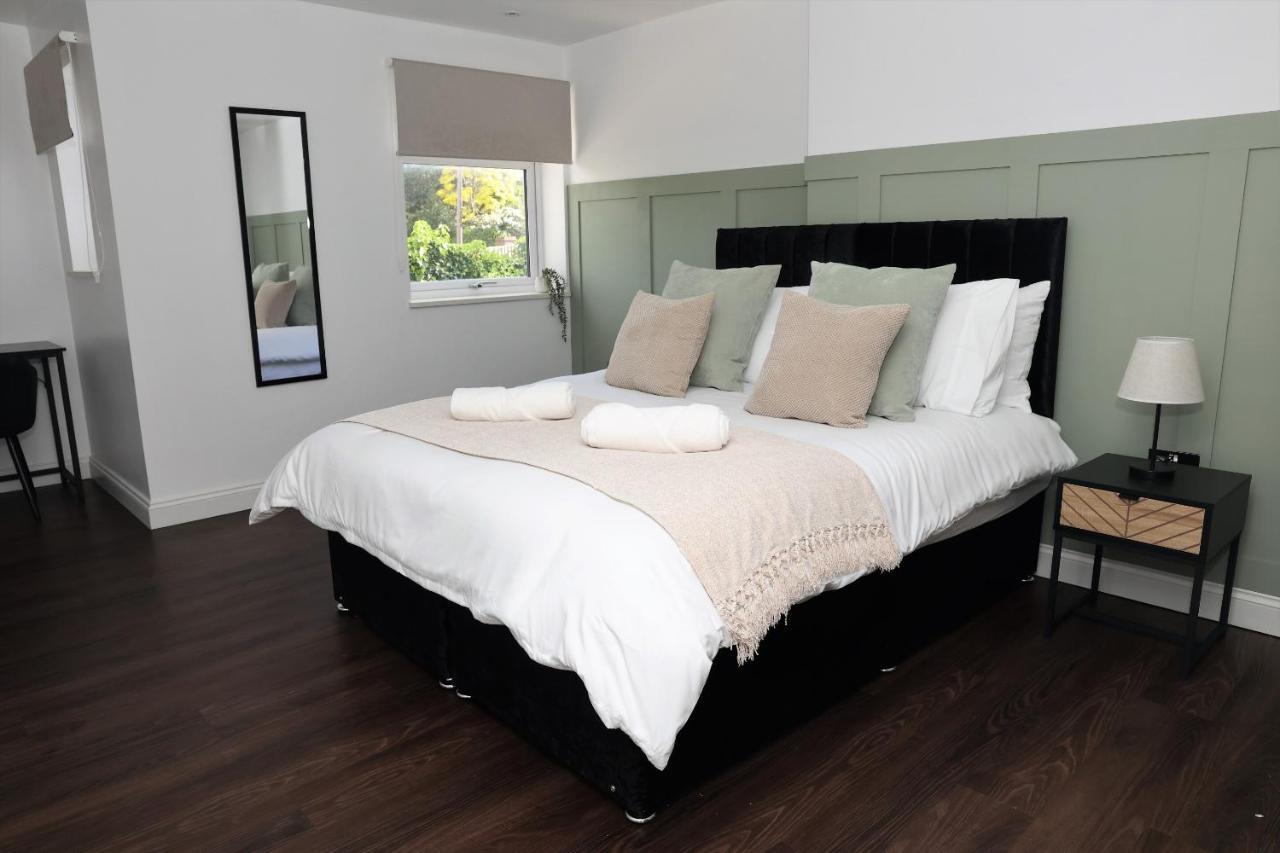 Watford Luxury 1 Bed Flat - Free Parking Apartment Exterior photo